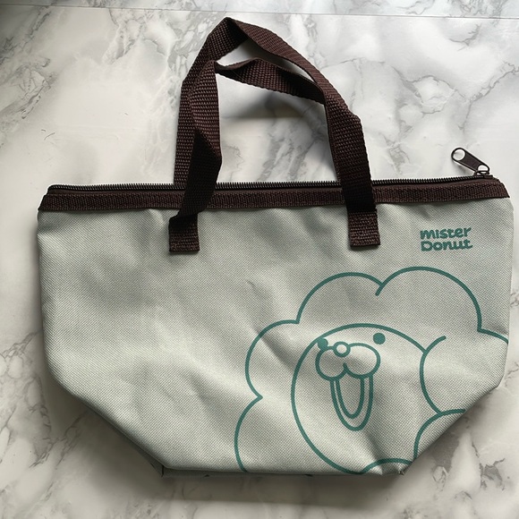 Japan's Mister Donut LION lunch bag - Picture 1 of 5